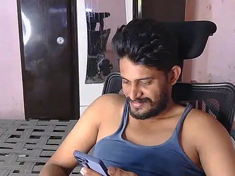 Snapshot of krishjaat43 chatting on 05-22-26, 06:42 krishjaat43 online show from 05-22-26, 06:42