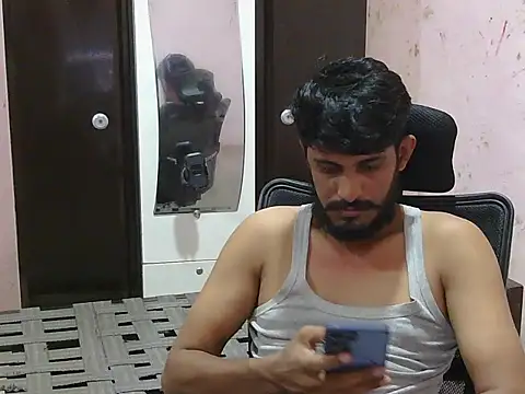 Snapshot of krishjaat43 chatting on 06-07-26, 04:55 krishjaat43 online show from 06-07-26, 04:55