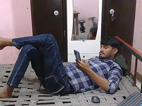krishjaat43 online show from 07-28-26, 04:39