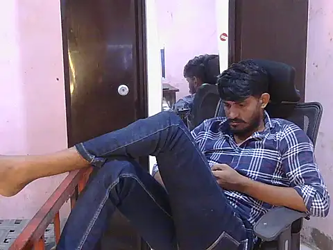 krishjaat43 online show from 07-28-26, 08:52