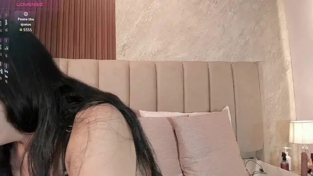  Cris Spicy  online show from 03-12-26, 07:09