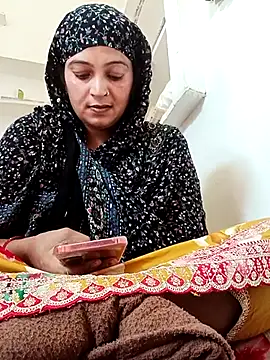 Snapshot of Chhaya_hot chatting on 02-06-26, 05:23 Chhaya hot online show from 02-06-26, 05:23