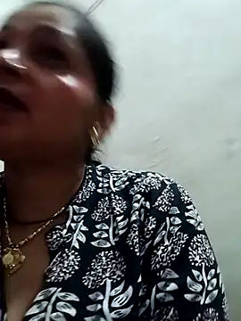 Snapshot of Chhaya_hot chatting on 02-12-26, 01:00 Chhaya hot online show from 02-12-26, 01:00