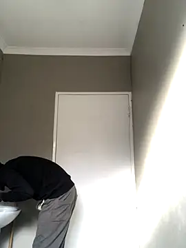 cuminsidebby online show from 10-30-25, 04:58