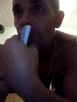 kaylikinky online show from 11-08-25, 05:45