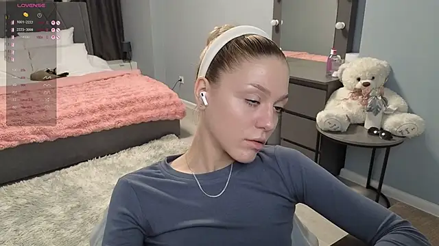 Snapshot of DariFlexy chatting on 09-28-25, 01:38 DariFlexy online show from 09-28-25, 01:38