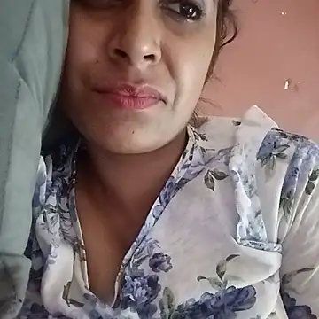Snapshot of tamanna-hot chatting on 10-20-25, 07:58 tamanna-hot online show from 10-20-25, 07:58