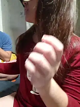 hihiakiko online show from 11-16-25, 03:39