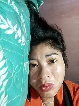 Phuongphuongg online show from 11-14-25, 10:29