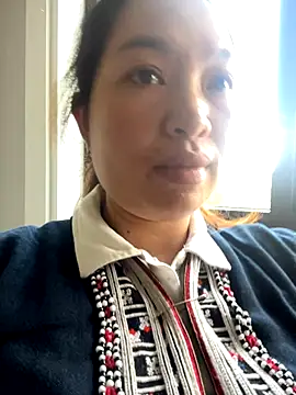 Nhung584 online show from 09-17-25, 05:20