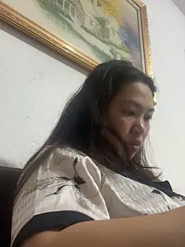 Nhung584 online show from 10-17-25, 12:08