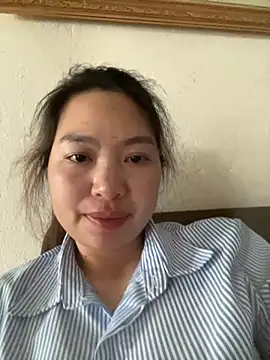 Nhung584 online show from 10-31-25, 08:15