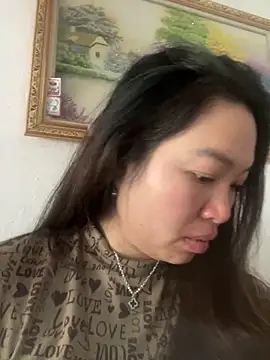 Nhung584 online show from 05-03-26, 04:29