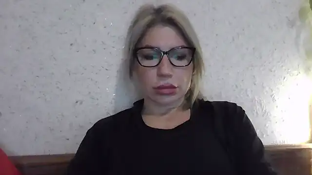 fox red lady7 online show from 12-22-25, 12:24