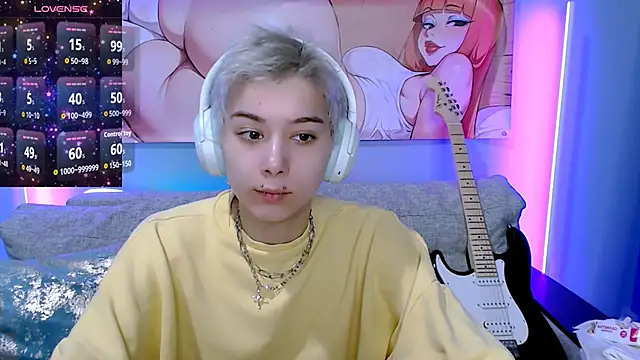 SophieAsh online show from 11-08-25, 07:08