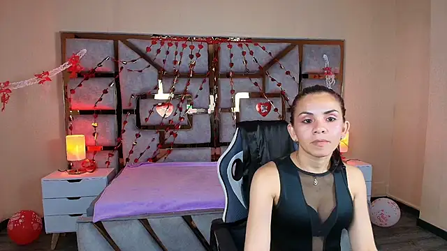 Mia Esposito2 online show from 09-11-25, 10:10