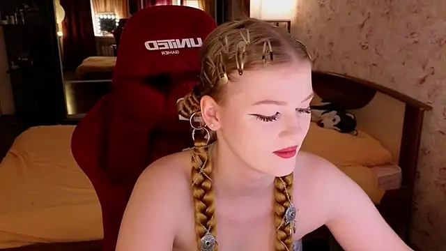 Jenny Skinner20 online show from 12-20-25, 04:14