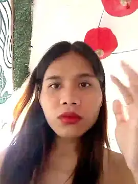 zoeytransph online show from 12-19-25, 08:21