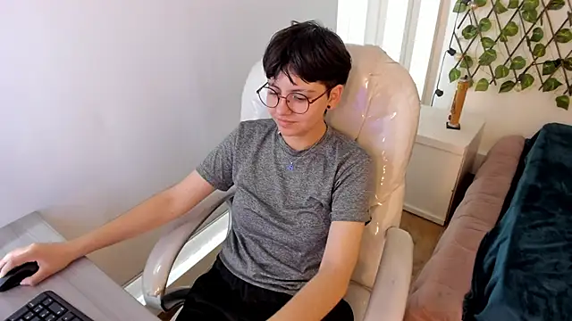 Nathaly ds online show from 11-07-25, 07:47