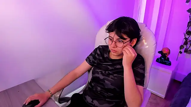 Nathaly ds online show from 02-11-26, 07:19