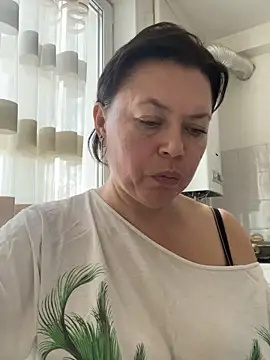 Kiravix online show from 02-21-26, 11:33