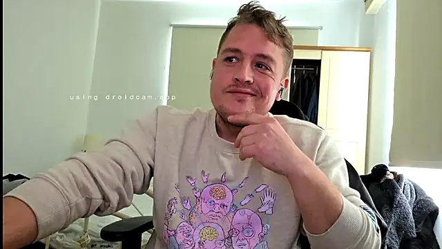 giovanotto47 online show from 10-24-25, 01:18