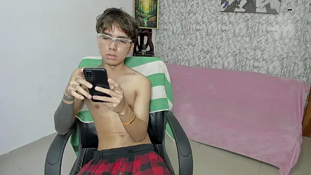 maxxis eli online show from 10-09-25, 04:10