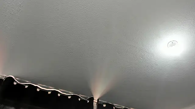 hannahdvil1 online show from 09-26-25, 02:43