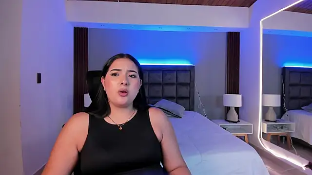 sofiacaramel online show from 10-08-25, 08:06