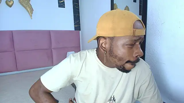 muller asher online show from 10-31-25, 09:05