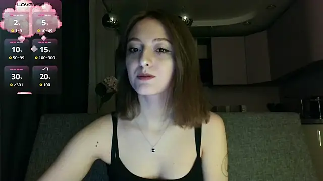 white liillyy online show from 10-27-25, 07:29