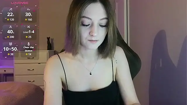 Snapshot of white_liillyy chatting on 06-07-26, 09:51 white liillyy online show from 06-07-26, 09:51