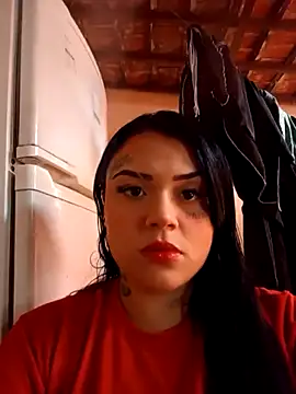 Snapshot of Babebommer chatting on 10-19-25, 07:36 Babebommer online show from 10-19-25, 07:36