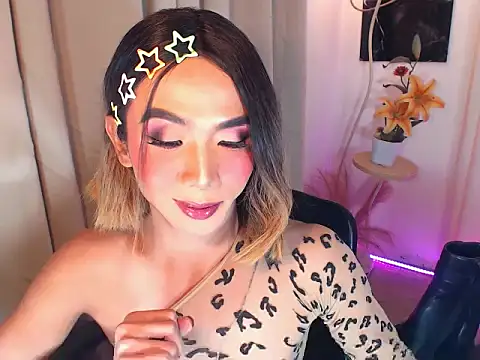 Snapshot of Jane_Bilbeisi chatting on 11-05-25, 11:16 Jane Bilbeisi online show from 11-05-25, 11:16