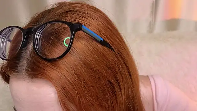 Snapshot of amber_wink chatting on 09-21-25, 07:10 amber wink online show from 09-21-25, 07:10