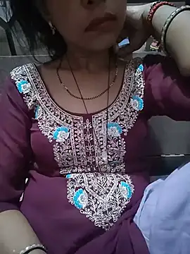 Paakhi-Singh online show from 07-17-26, 06:02