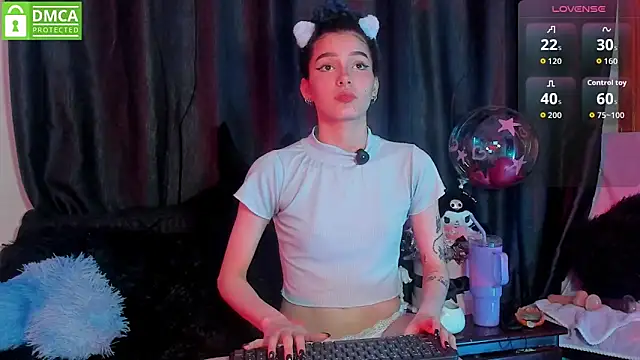 Bluedarkelf888 online show from 10-07-25, 11:02