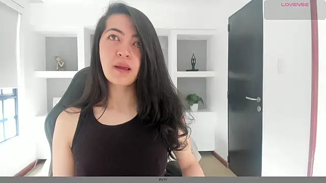 Snapshot of Saya_Amaretto1 chatting on 11-30-25, 03:49 Saya Amaretto1 online show from 11-30-25, 03:49