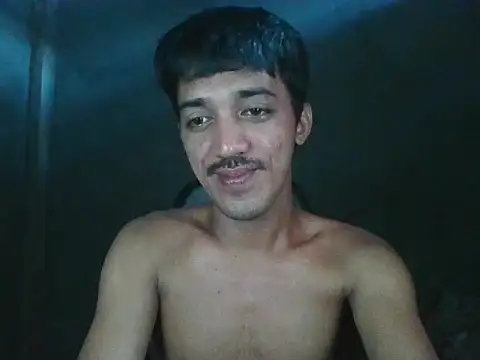 Snapshot of RowyCam chatting on 10-31-25, 12:00 RowyCam online show from 10-31-25, 12:00