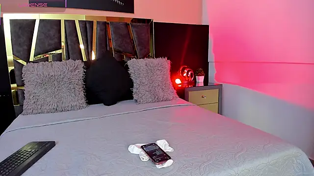 ScarletTorres online show from 10-03-25, 06:27