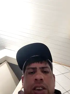 paulinhogostosinho online show from 11-06-25, 01:17