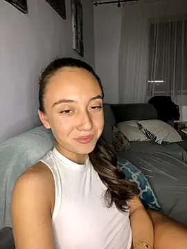 CristinaSww online show from 10-17-25, 06:32