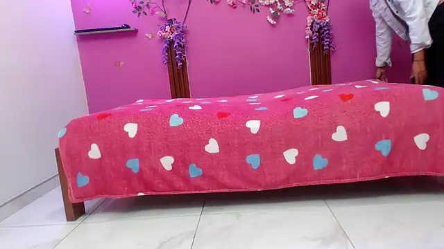 skinnybarbie022 online show from 06-10-26, 12:48