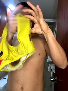 Kurtxxx22 online show from 10-06-25, 07:44