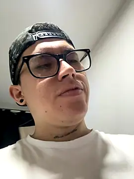 Kurtxxx22 online show from 11-07-25, 05:07