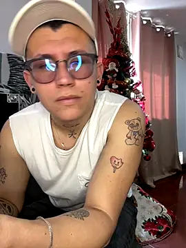 Kurtxxx22 online show from 12-01-25, 08:25