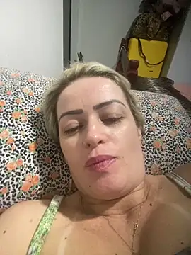 Snapshot of Alerquinasc chatting on 12-03-25, 09:46 Alerquinasc online show from 12-03-25, 09:46