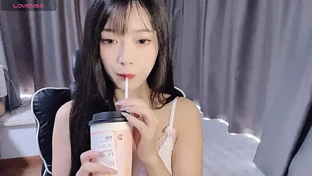 Cicicici-cc online show from 09-26-25, 02:15