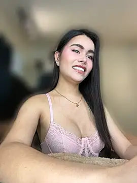 Princess Material online show from 05-17-26, 04:14