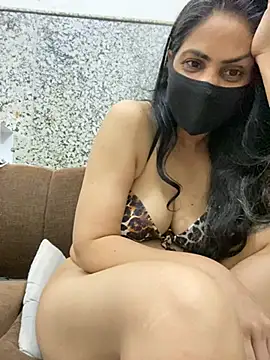 Snapshot of SashaPatel chatting on 05-06-26, 02:33 SashaPatel online show from 05-06-26, 02:33